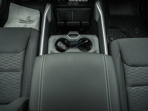 New 2026 RAM 1500 Big Horn AWD/4WD image 30
