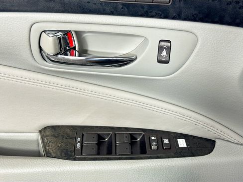 Used 2008 Lexus LS 460 image 20