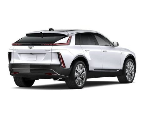 New 2026 Cadillac Lyriq Signature Luxury w/ Nappa Leather Package AWD/4WD image 3