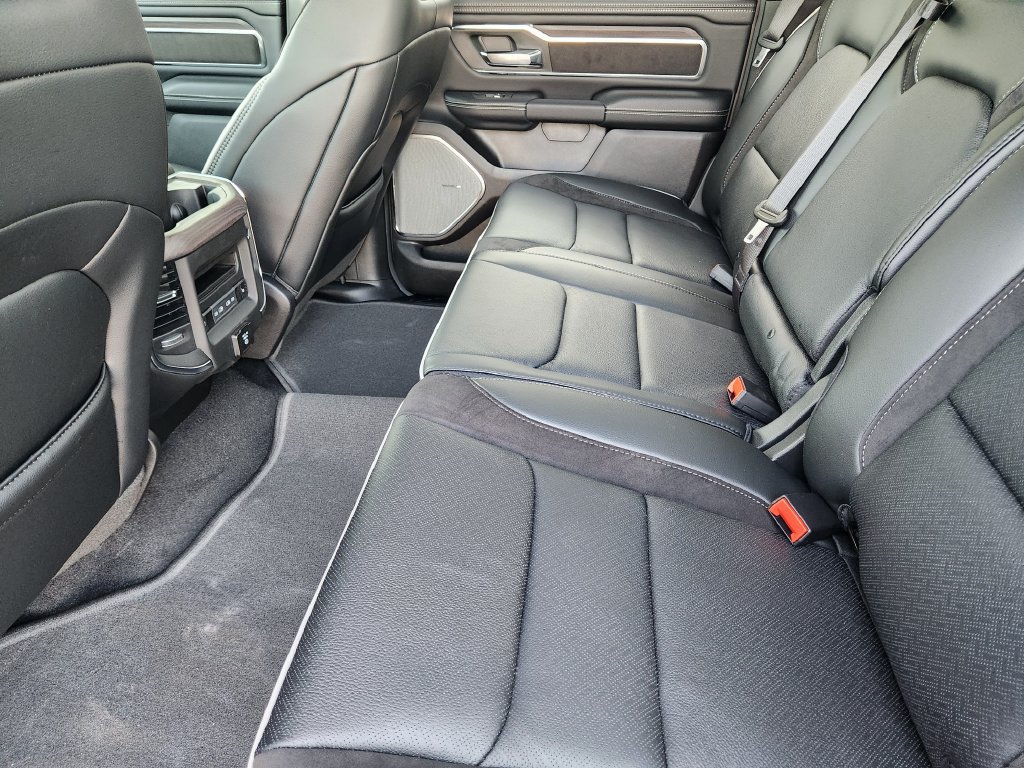 New 2026 RAM 1500 Laramie AWD/4WD image 20