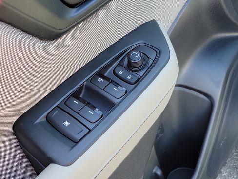 Certified 2025 Subaru Forester Sport Utility image 23