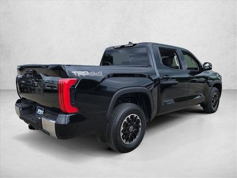 Used 2022 Toyota Tundra SR5 w/ TRD Off-Road Package image 5