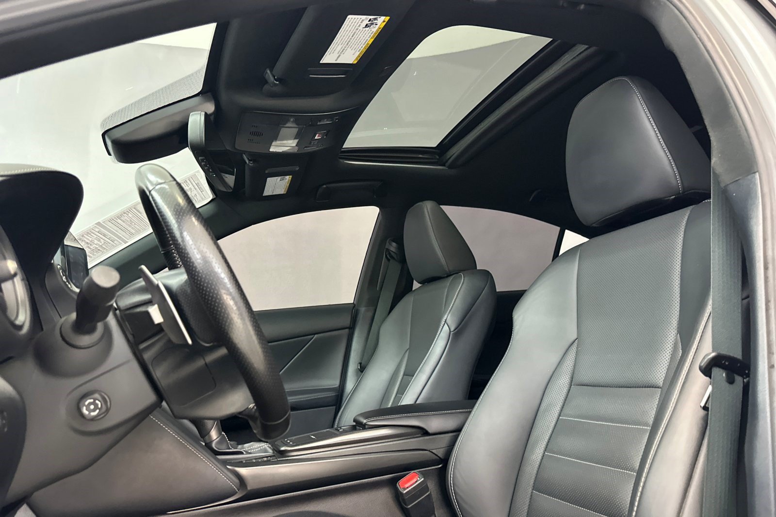 Used 2023 Lexus IS 350 F Sport w/ Memory Package RWD image 22