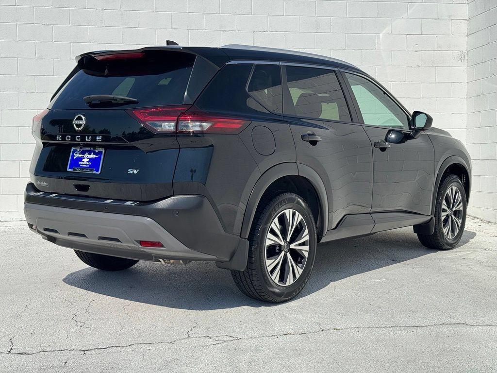 Used 2023 Nissan Rogue SV w/ SV Premium B Package FWD image 14