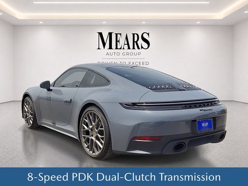 Used 2025 Porsche 911 Carrera RWD image 4