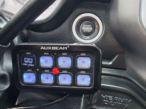 Used 2020 RAM 2500 Big Horn w/ Level 2 Equipment Group image 18