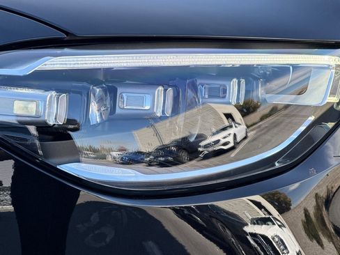 New 2025 Mercedes-Benz S 580 4MATIC Sedan image 10