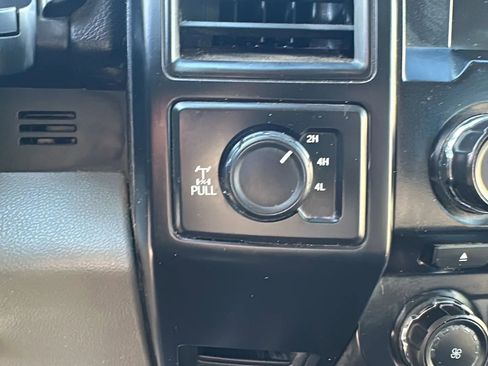 Used 2017 Ford F150 XL w/ Equipment Group 101A Mid image 22