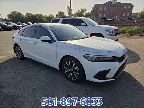 Used 2023 Honda Civic EX-L image 2