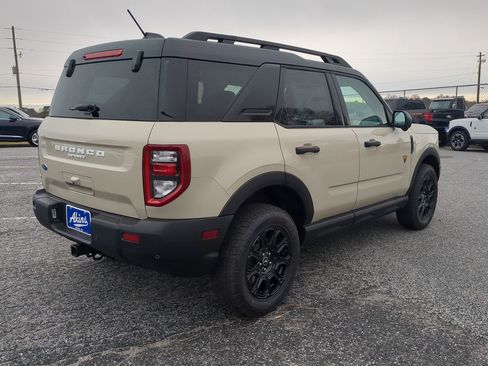 New 2025 Ford Bronco Sport Badlands w/ Badlands Tech Package image 3