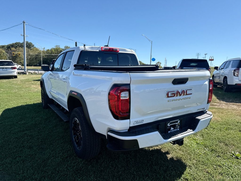 Used 2026 GMC Canyon AT4 AWD/4WD image 12