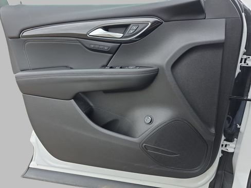 Certified 2023 Buick Envision Essence FWD image 30