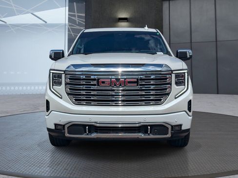 Used 2024 GMC Sierra 1500 Denali image 9