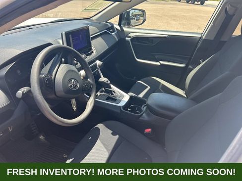 Used 2024 Toyota RAV4 LE FWD image 8