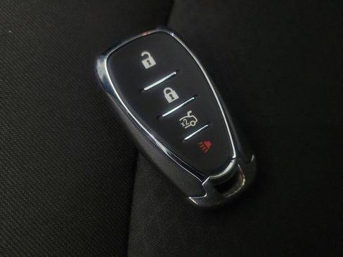 Used 2018 Chevrolet Malibu LT image 32