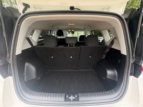 Used 2025 Kia Soul LX w/ LX Technology Package FWD image 28