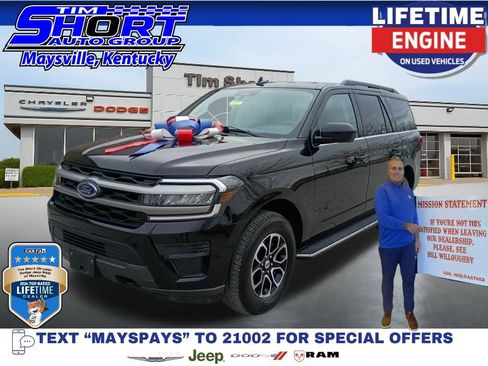 Used 2023 Ford Expedition XLT image 1