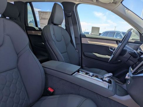 New 2026 Volvo XC90 B5 Plus w/ Protection Package AWD/4WD image 14