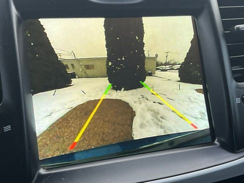 Used 2022 Chrysler 300 Touring w/ Sport Appearance Package image 13