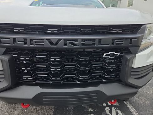 Used 2022 Chevrolet Colorado ZR2 AWD/4WD image 16