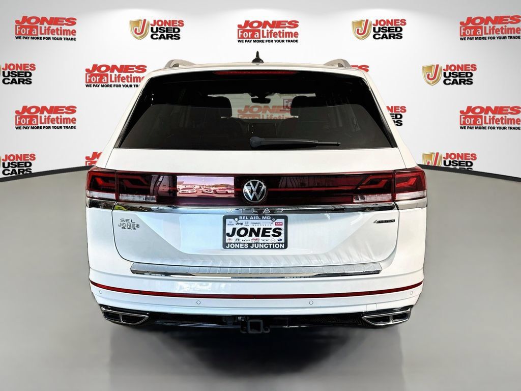 Used 2024 Volkswagen Atlas SEL Premium R-Line AWD/4WD image 14