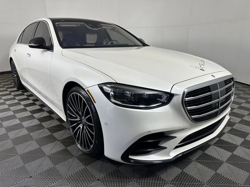 Used 2022 Mercedes-Benz S 500 4MATIC image 7