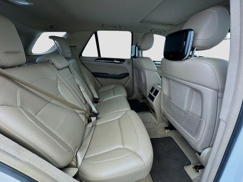 Used 2015 Mercedes-Benz ML 350 4MATIC image 20