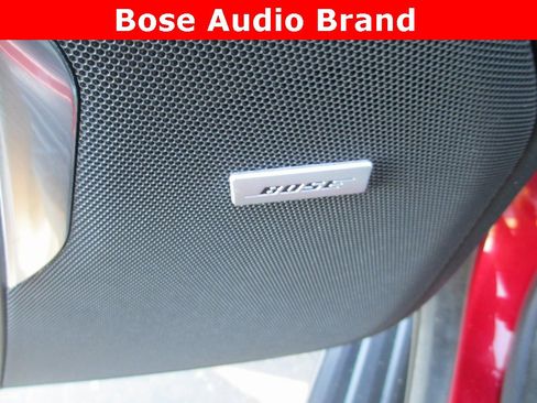 Certified 2023 GMC Yukon XL SLT w/ SLT Premium Package image 19