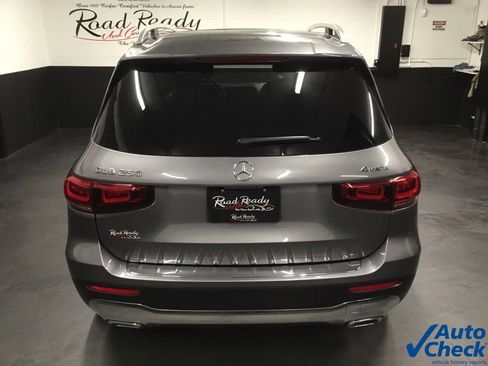 Used 2020 Mercedes-Benz GLB 250 4MATIC image 7