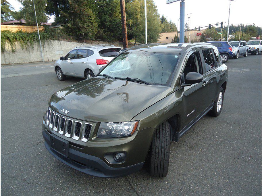Used 2015 Jeep Compass Sport w/ Power Value Group AWD/4WD image 1