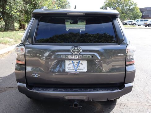 Used 2020 Toyota 4Runner SR5 image 6