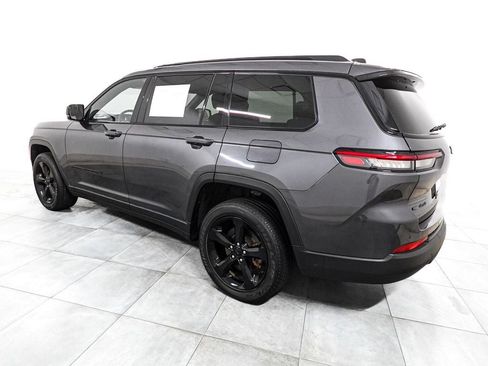 Used 2023 Jeep Grand Cherokee L Laredo AWD/4WD image 5
