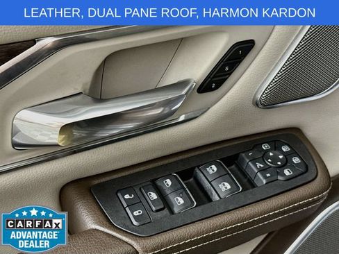 Used 2025 RAM 1500 Laramie AWD/4WD image 18