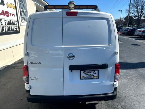 Used 2015 Nissan NV200 S w/ Cruise Control Package image 6