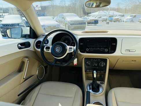Used 2014 Volkswagen Beetle 2.5 image 12