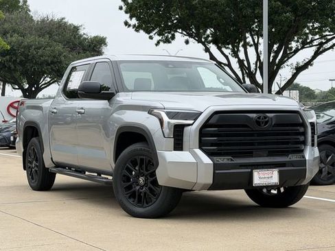 New 2026 Toyota Tundra SR5 RWD image 2