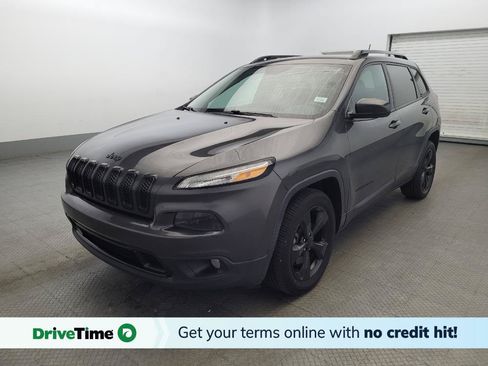 Used 2015 Jeep Cherokee Latitude FWD image 1
