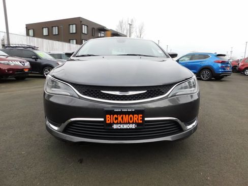 Used 2015 Chrysler 200 Limited w/ Convenience Group image 17