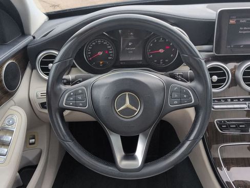Used 2017 Mercedes-Benz C 300 Sedan image 23