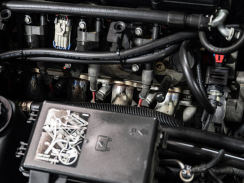 Used 2007 Chevrolet Corvette Z06 w/ Preferred Equipment Group image 36