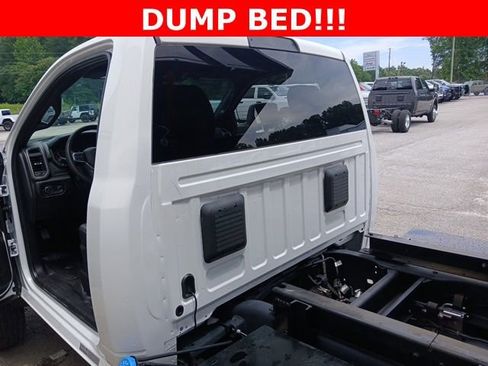 New 2025 RAM 4500 Tradesman image 24