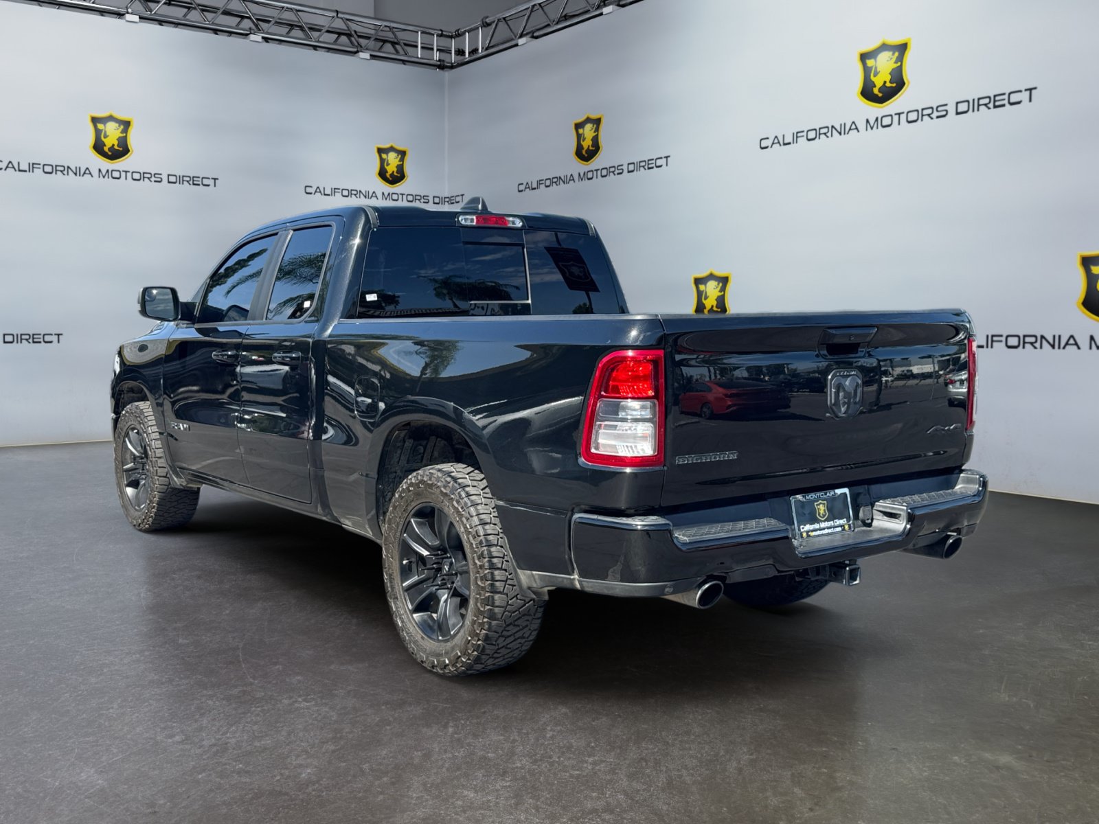 Used 2022 RAM 1500 Big Horn AWD/4WD image 3