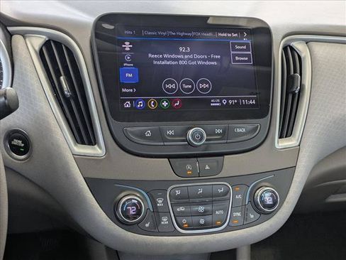 Used 2024 Chevrolet Malibu LT FWD image 14