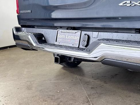 New 2026 RAM 1500 4x4 Crew Cab image 31