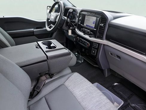 Used 2023 Ford F150 XLT AWD/4WD image 32