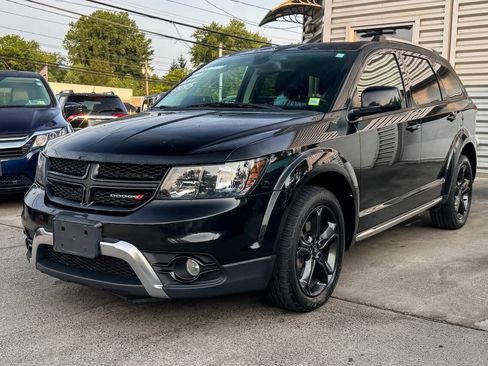 Used 2019 Dodge Journey Crossroad AWD/4WD image 7