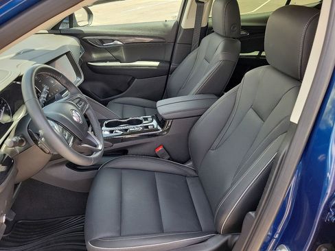 Used 2023 Buick Envision Essence FWD image 14