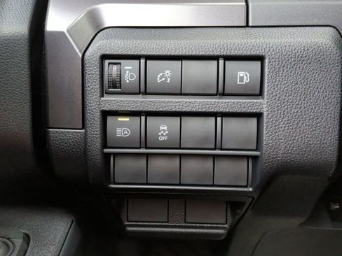 Used 2025 Toyota 4Runner SR5 image 23