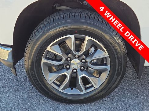 Used 2020 Chevrolet Silverado 1500 LT w/ All-Star Edition image 7