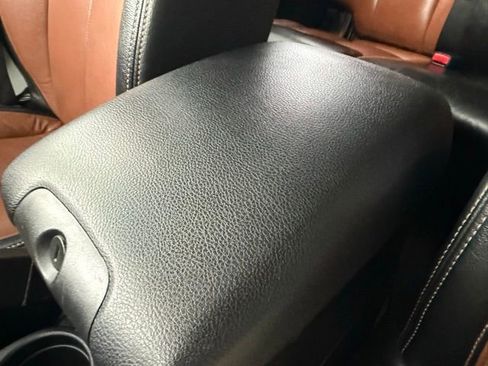 Used 2014 Jeep Wrangler Unlimited Sahara w/ Connectivity Group AWD/4WD image 31